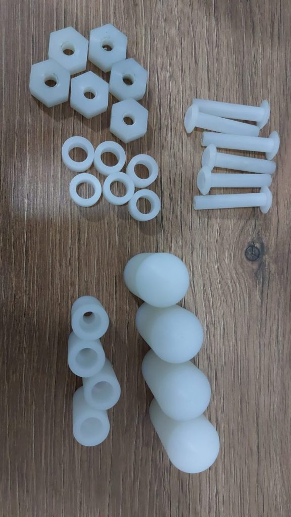 R&L Metal Mechanics - Servicios de torno