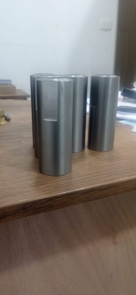 R&L Metal Mechanics - Servicios de torno