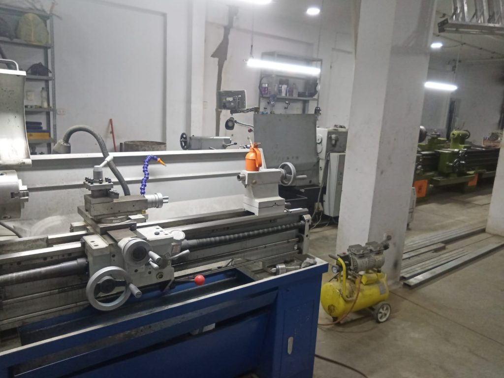 Infraestructura y maquinaria, servicios en metal - R&L Metal Mechanics